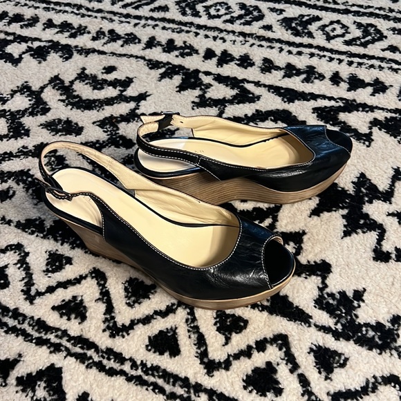 Terran black goat leather wedges.  Hand made in Turkey size euro 39 - Picture 2 of 5